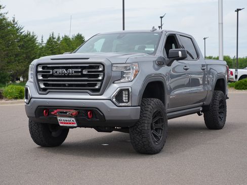 Used 2020 GMC Sierra 1500 AT4 w/ Off-Road Performance Package AWD/4WD image 7