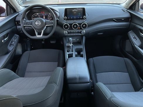 Used 2025 Nissan Sentra SV image 19