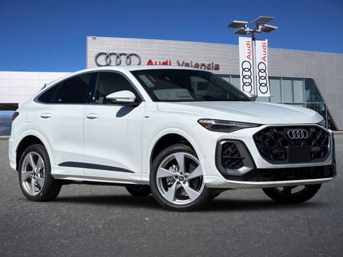 New 2025 Audi Q5 Premium Plus AWD/4WD image 2