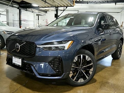 New 2026 Volvo XC60 T8 Plus w/ Climate Package AWD/4WD image 2