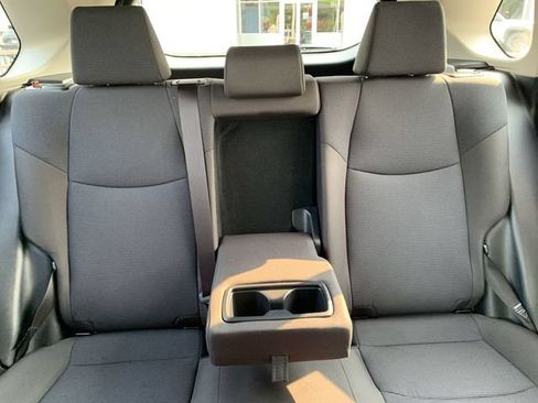 Certified 2025 Toyota RAV4 LE AWD/4WD image 30