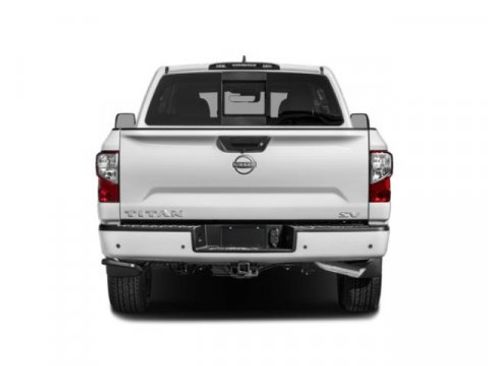 Certified 2024 Nissan Titan SV w/ SV Convenience Package image 8