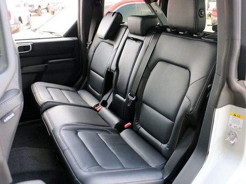 New 2026 Ford Bronco Outer Banks AWD/4WD image 18