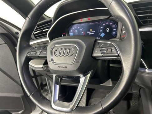 Used 2023 Audi Q3 2.0T Premium Plus w/ Premium Plus Package image 27