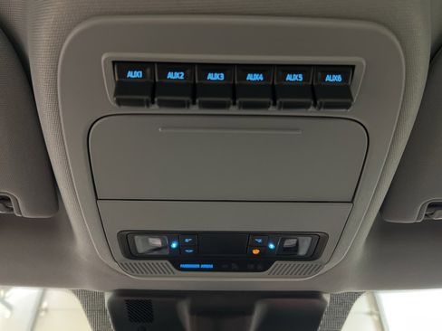 New 2026 Ford F550 4x4 Regular Cab Super Duty image 21