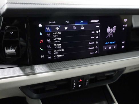 Certified 2025 Porsche Cayenne image 30