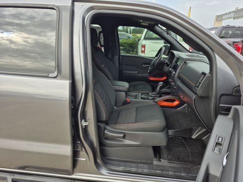 Used 2024 Nissan Frontier Pro-X w/ Technology Package RWD image 8