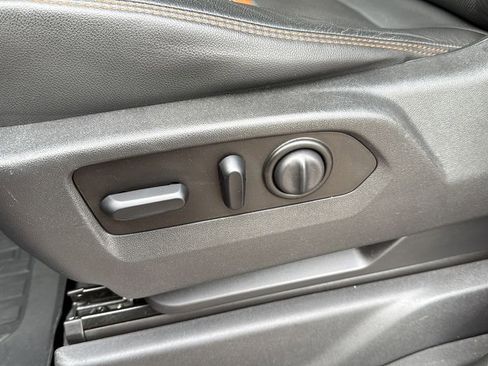 Used 2019 GMC Sierra 1500 AT4 w/ AT4 Premium Package image 12