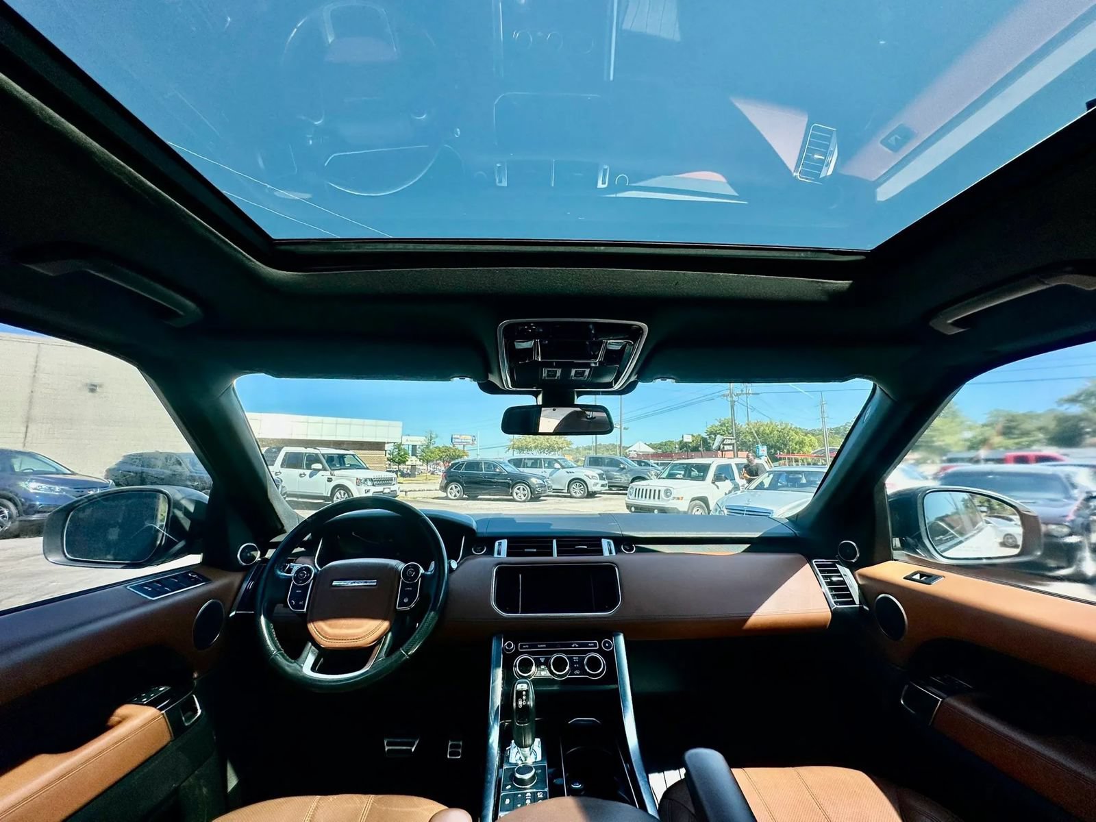 Used 2015 Land Rover Range Rover Sport HSE AWD/4WD image 8
