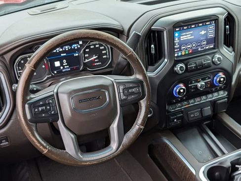 Used 2022 GMC Sierra 1500 Denali w/ Denali Premium Package AWD/4WD image 13
