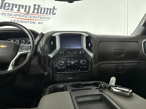 Used 2019 Chevrolet Silverado 1500 LT w/ All-Star Edition AWD/4WD image 24