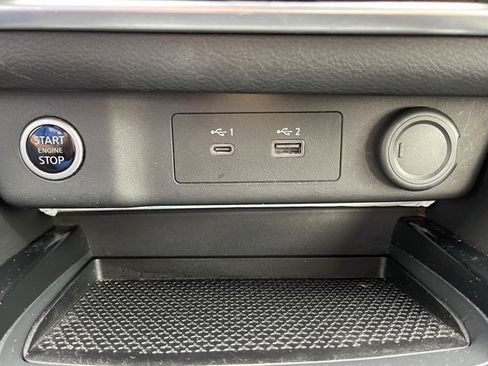 Certified 2021 Nissan Rogue SV image 13