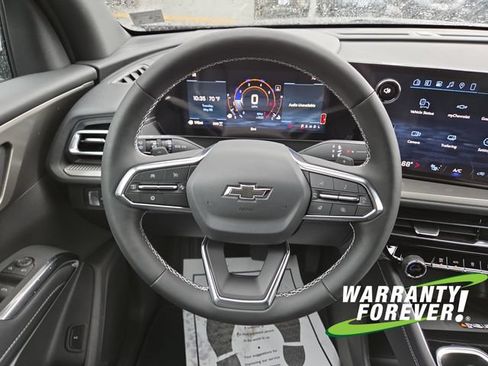 New 2026 Chevrolet Traverse LT w/ Midnight/Sport Edition AWD/4WD image 9