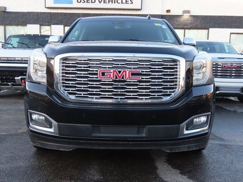 Used 2018 GMC Yukon XL Denali w/ Denali Ultimate Package image 2