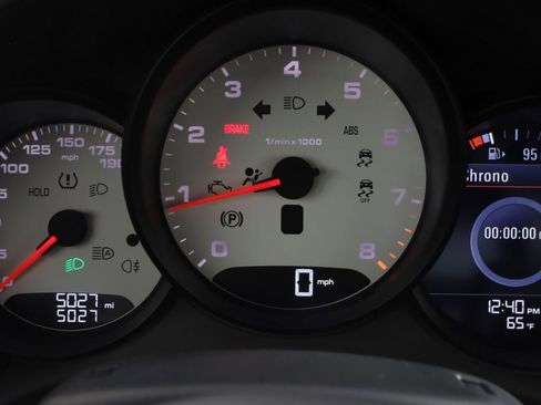 Used 2023 Porsche 718 Cayman S w/ Sport Chrono Package image 23