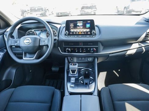 New 2026 Nissan Rogue S image 13