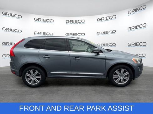 Used 2016 Volvo XC60 T6 w/ Proximity Package AWD/4WD image 8