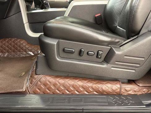 Used 2012 Ford F150 Raptor w/ Raptor Luxury Pkg image 20