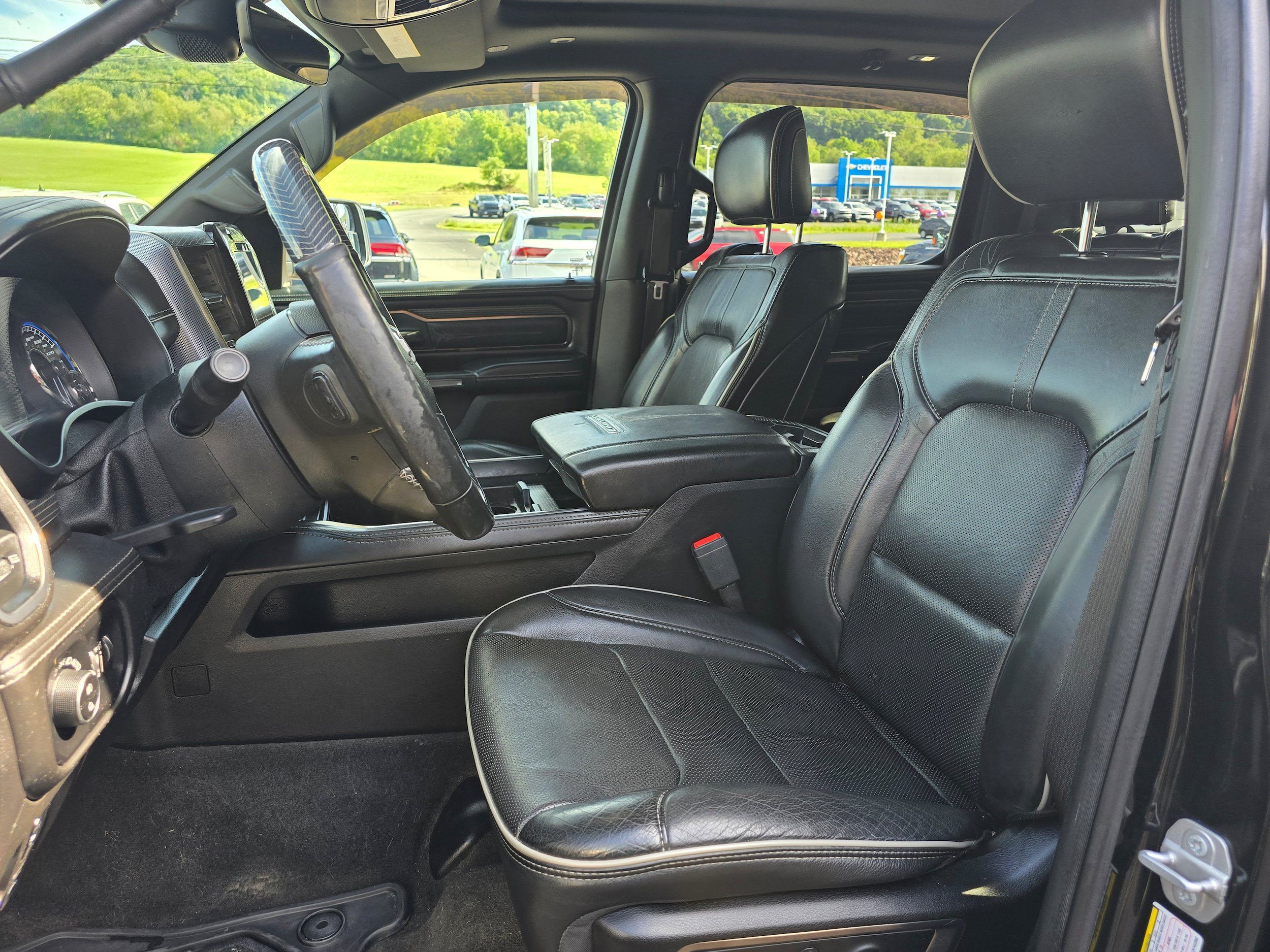 Used 2020 RAM 1500 Limited AWD/4WD image 9