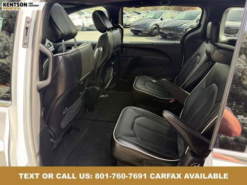 Used 2026 Chrysler Pacifica Limited AWD/4WD image 35