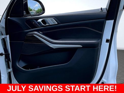 Used 2020 BMW X7 xDrive40i w/ Cold Weather Package AWD/4WD image 31