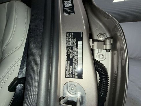 New 2026 Volvo V60 B5 Cross Country Ultra w/ Protection Package Premier image 24