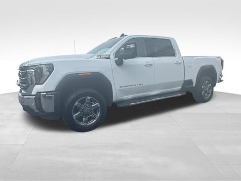New 2026 GMC Sierra 2500 SLE w/ SLE Value Package; AWD/4WD image 5