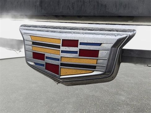 Used 2015 Cadillac Escalade Premium image 10