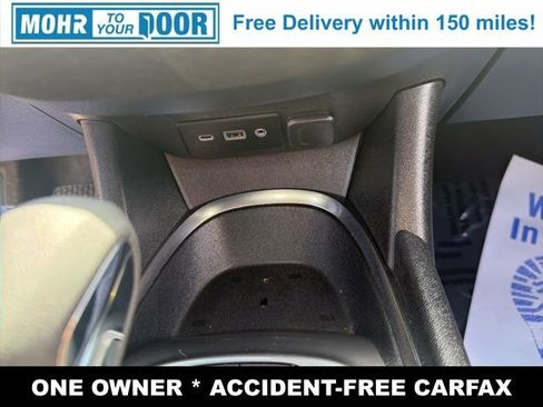 Used 2025 Chevrolet Malibu LT FWD image 21