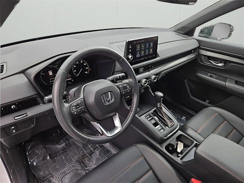 Used 2024 Honda CR-V Sport-L image 11