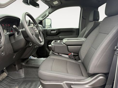 New 2025 GMC Sierra 2500 Pro AWD/4WD image 9