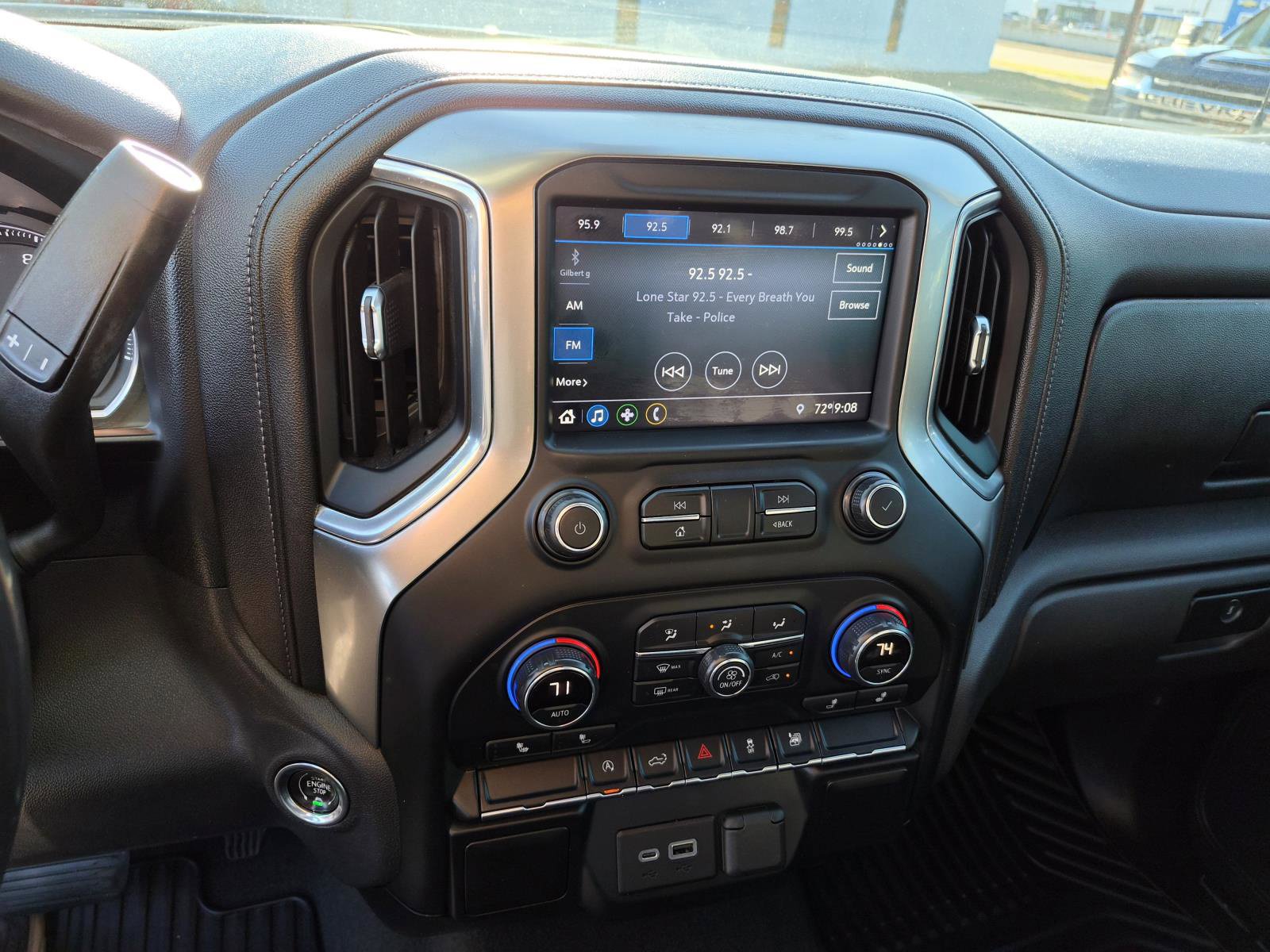 Used 2020 Chevrolet Silverado 1500 LT w/ Texas Edition AWD/4WD image 23