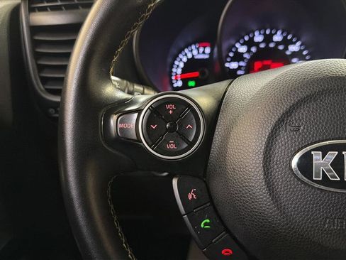 Used 2016 Kia Soul + w/ Audio Package image 27