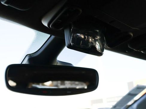 New 2026 Chrysler Pacifica Limited image 21