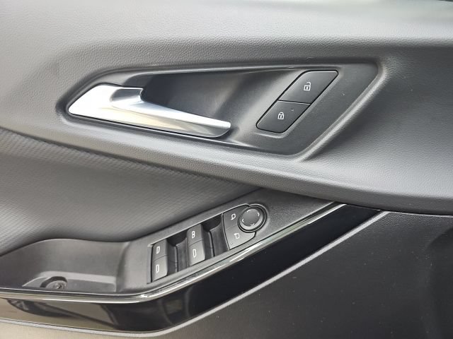 Used 2026 Chevrolet Equinox LT FWD image 27