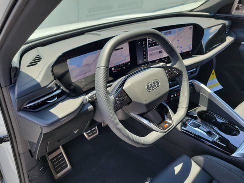 New 2026 Audi SQ5 Premium Plus AWD/4WD image 6