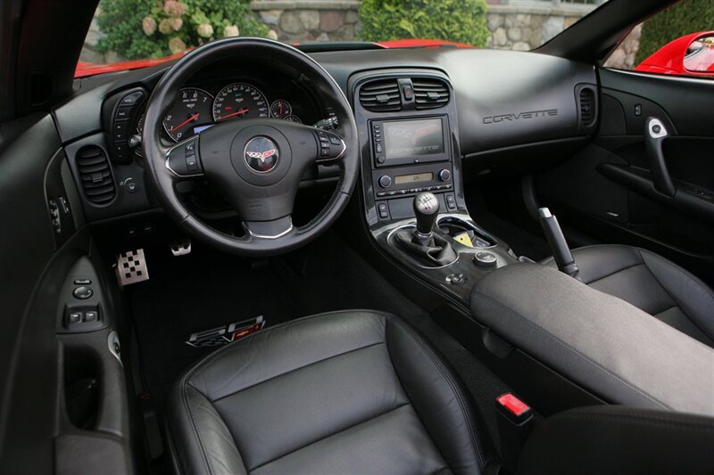 Used 2013 Chevrolet Corvette 427 w/ 1SB Preferred Equipment Group RWD image 22