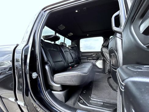 Used 2019 RAM 1500 Limited AWD/4WD image 18