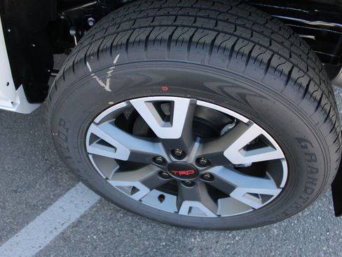 New 2026 Toyota 4Runner TRD Sport Premium AWD/4WD image 64