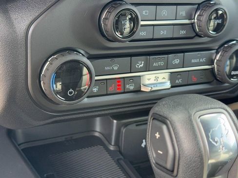 New 2026 Ford Bronco Badlands image 12