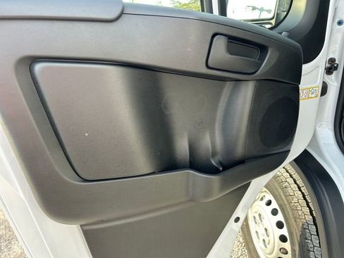 New 2025 RAM ProMaster 1500 w/ Convenience Group FWD image 13