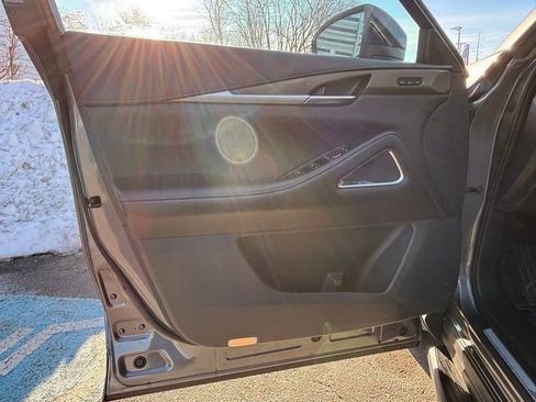 Used 2023 INFINITI QX60 Luxe w/ Performance Audio Package image 9