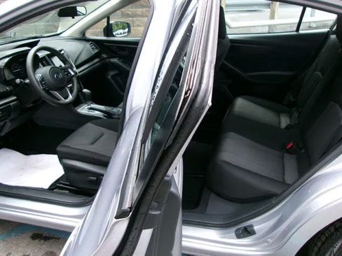 Used 2021 Subaru Impreza 2.0i Premium AWD/4WD image 8