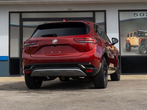 Used 2022 Buick Envision Essence w/ Sport Touring Package image 6