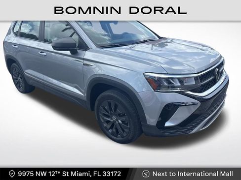 Used 2023 Volkswagen Taos S FWD image 1