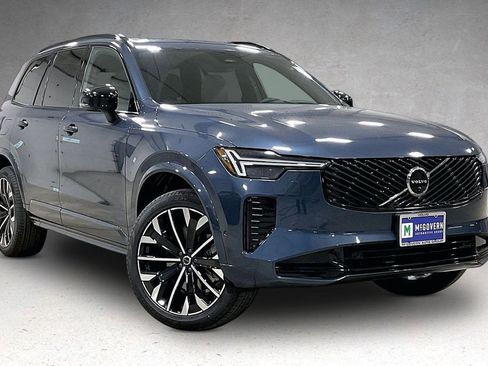 New 2026 Volvo XC90 B6 Ultra w/ Protection Package AWD/4WD image 2