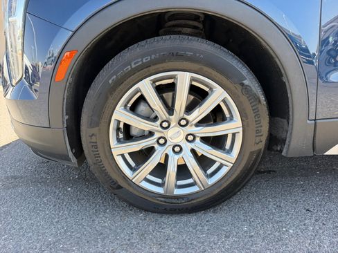 Used 2021 Cadillac XT4 Premium Luxury AWD/4WD image 26