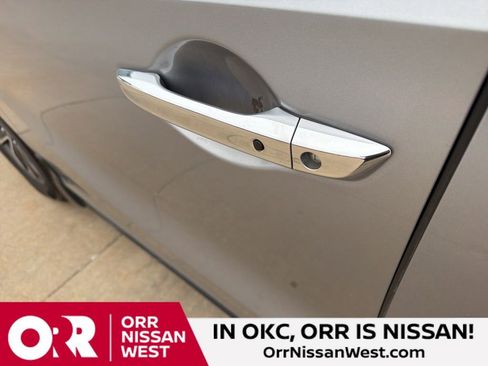 Used 2022 Honda Odyssey EX-L image 11