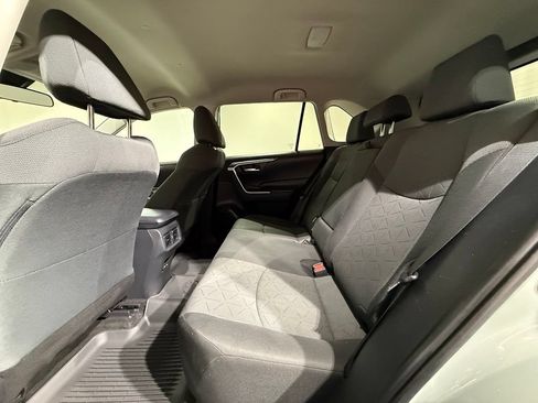 Certified 2023 Toyota RAV4 XLE FWD image 18