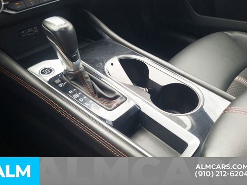 Used 2024 Nissan Altima 2.5 SR FWD image 27